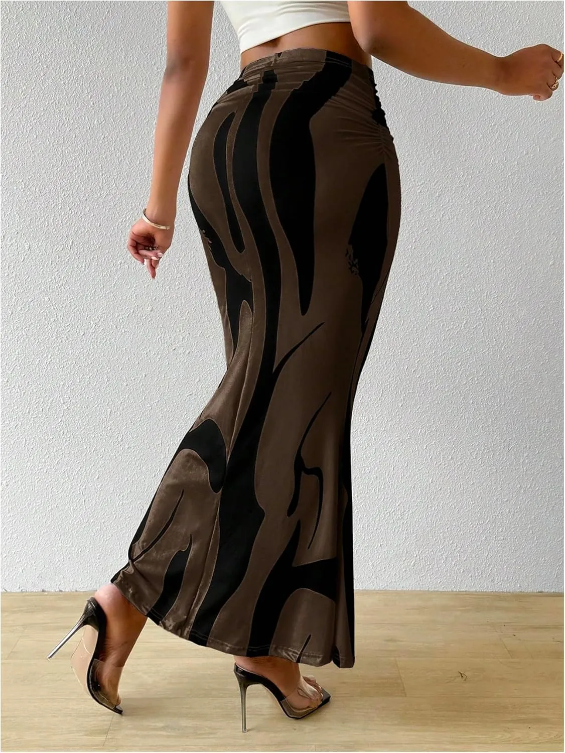 OYOANGLE Women's Graphic Printed Ruch Maxi Skirt High Waist Stretchy Bodycon Skirts